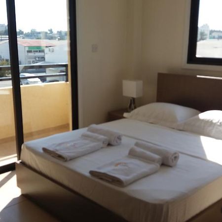 202 Mandritis Court Apartment Larnaca Ngoại thất bức ảnh